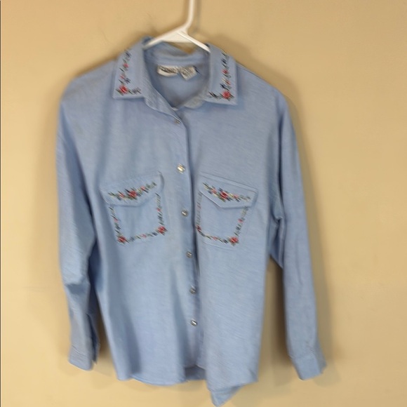 Capacity Tops - Vintage Capacity Blue Chambray Embroidered Shirt Size Medium
